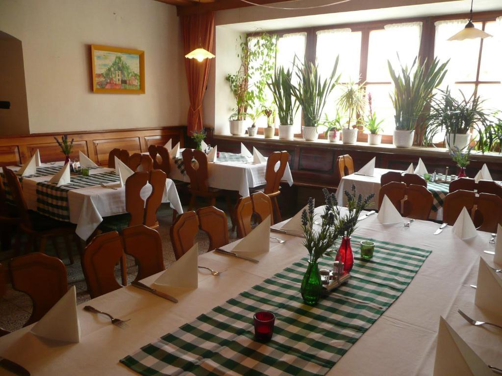 Zum Weissen Roessl Hotel คาลมุนซ์ ภายนอก รูปภาพ